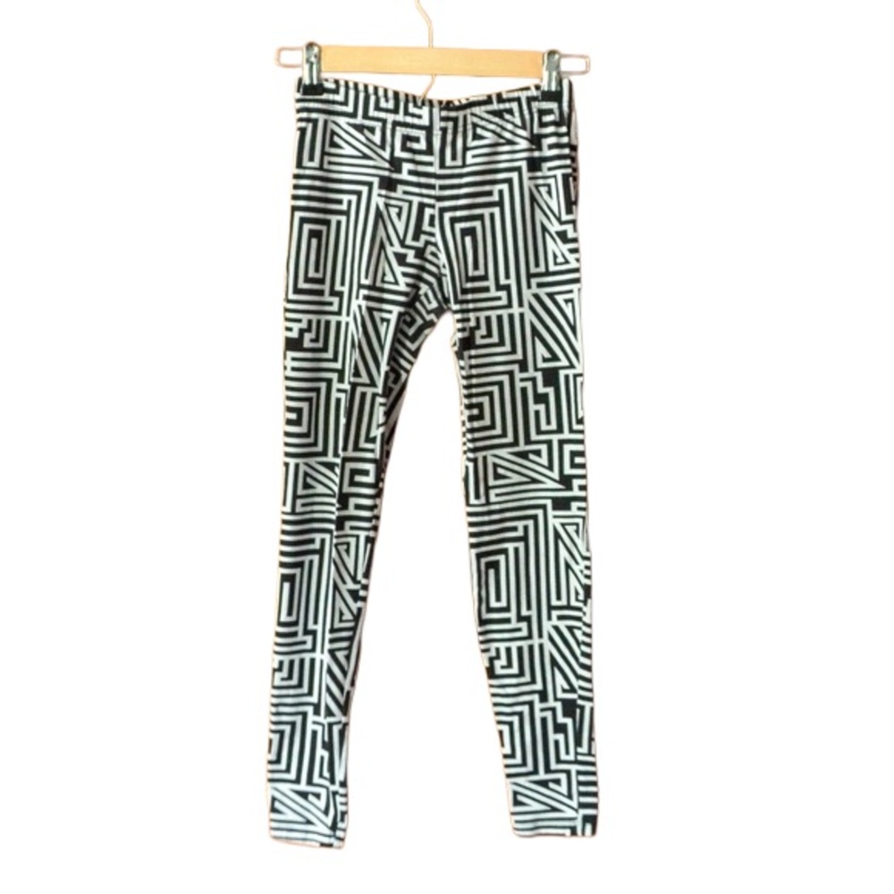 Black & White Patterned Leggings